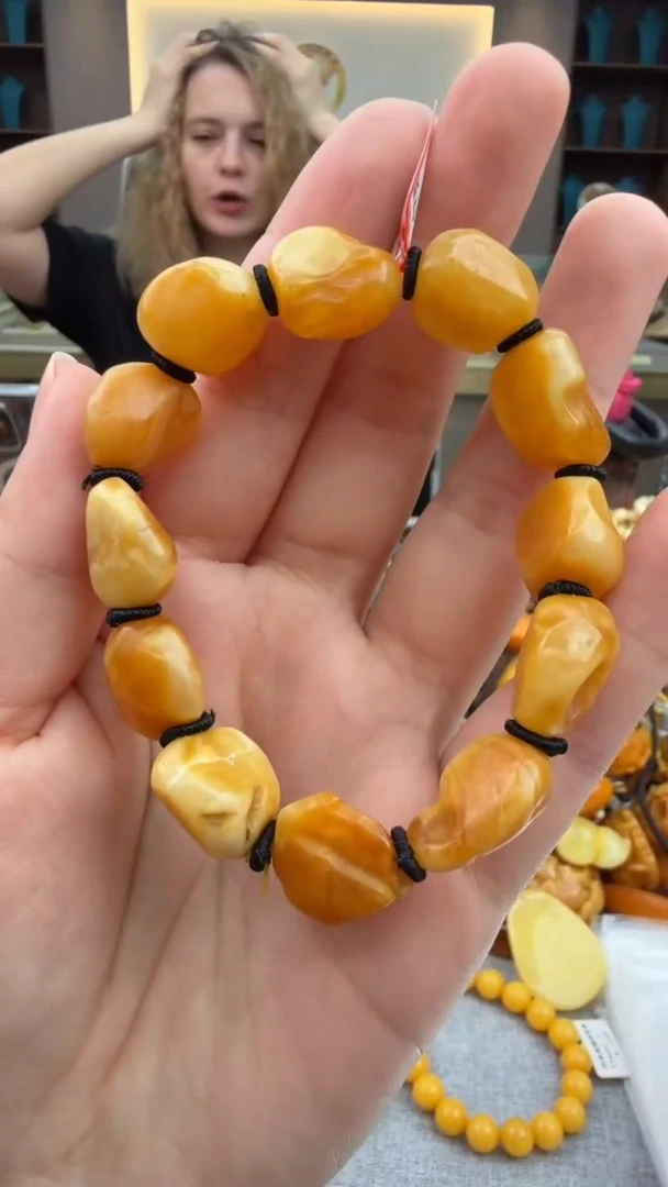 手链琥珀未镶嵌10秒拍号 假一罚三