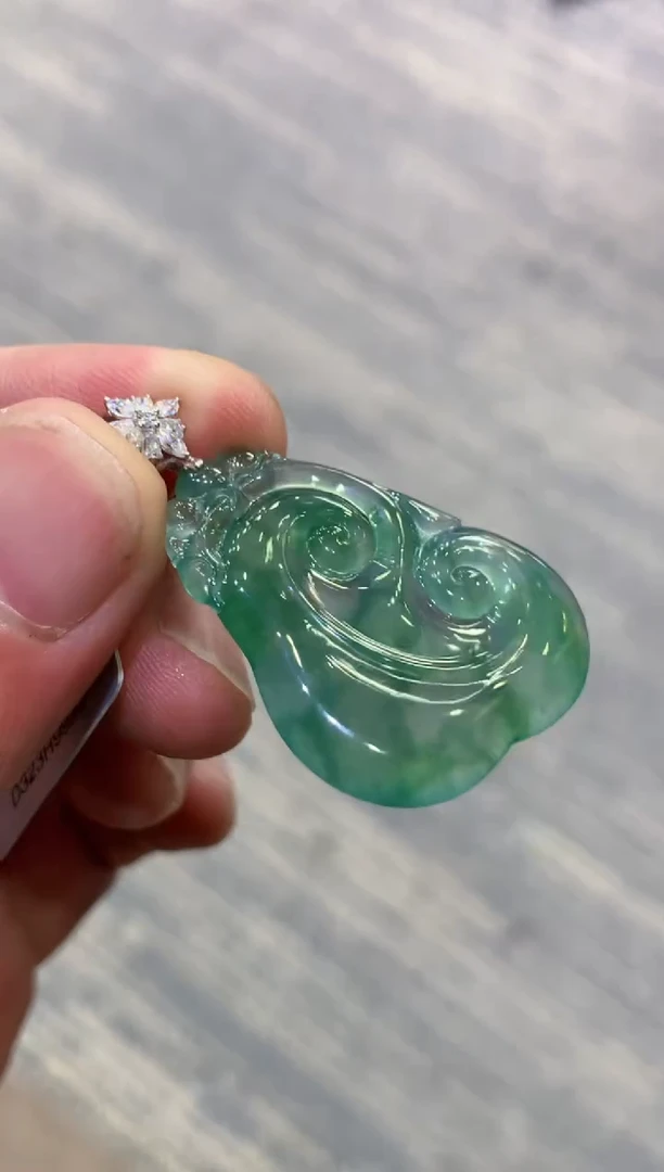 颈饰未镶嵌翡翠天然A货翡翠