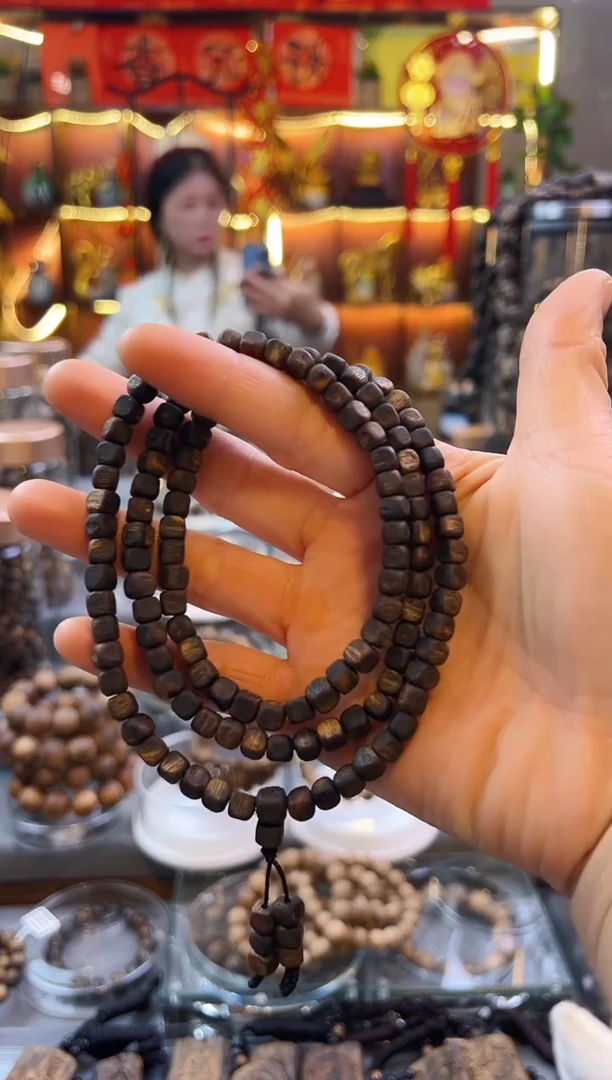 【闪购商品】沉香手串棋楠沉水方珠多圈