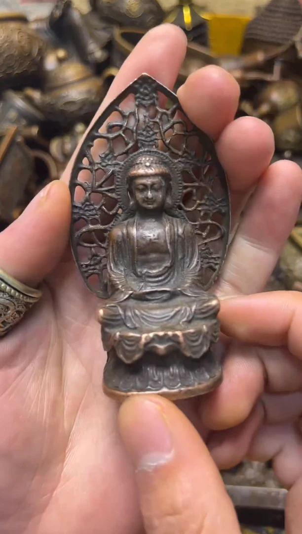 精美铜器，点击下单