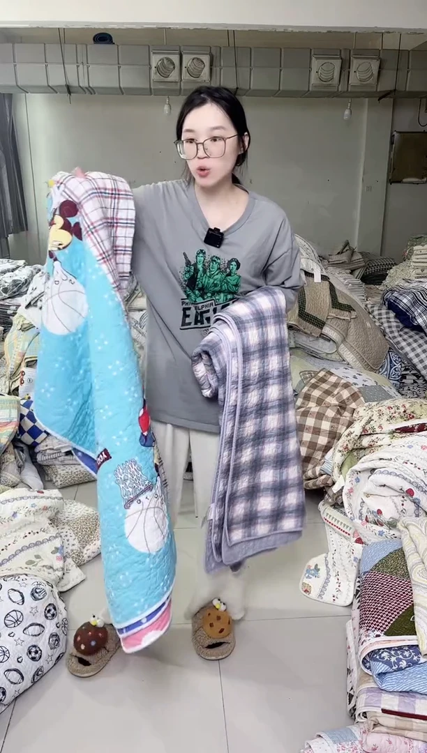 棉135*200米奇床盖