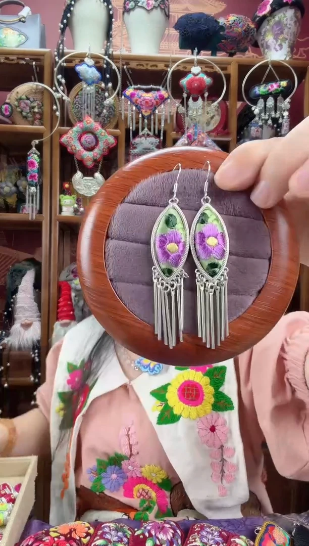 刺绣耳环77甜甜家