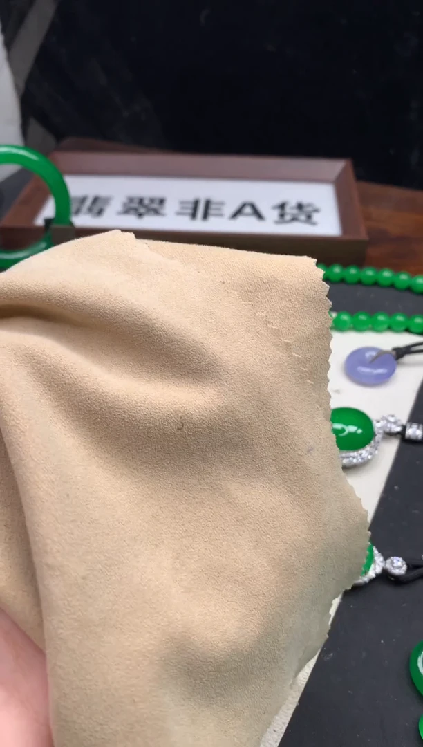 颈饰未镶嵌翡翠金*#无美颜滤镜七天无理由