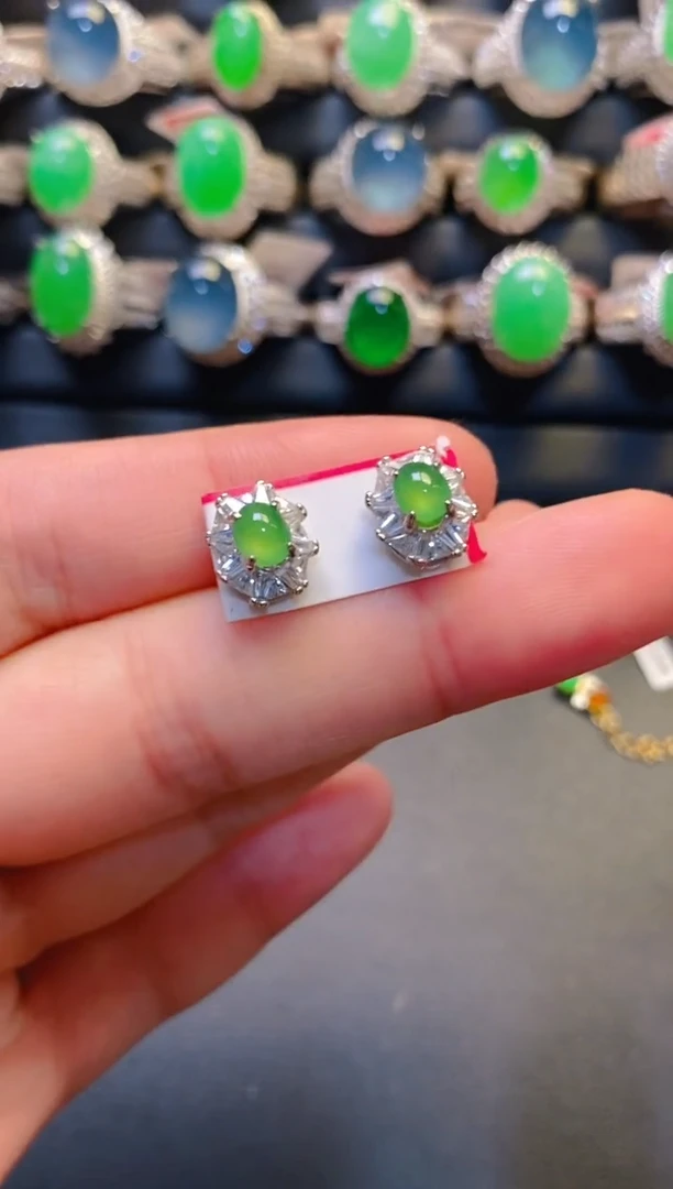 银S925镶嵌翡翠耳饰天然