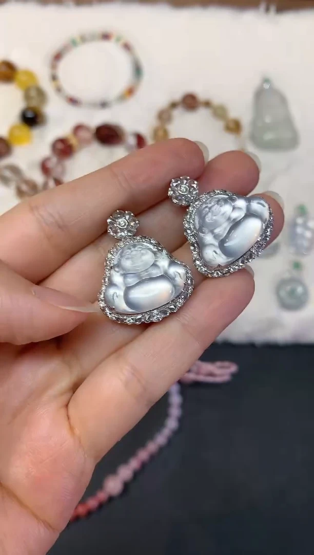 吊坠(不含链)18K金镶嵌翡翠（多样性发一件）D355|38000