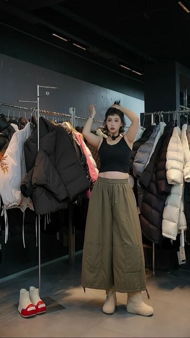 8分绿色裤子8分绿色裤子