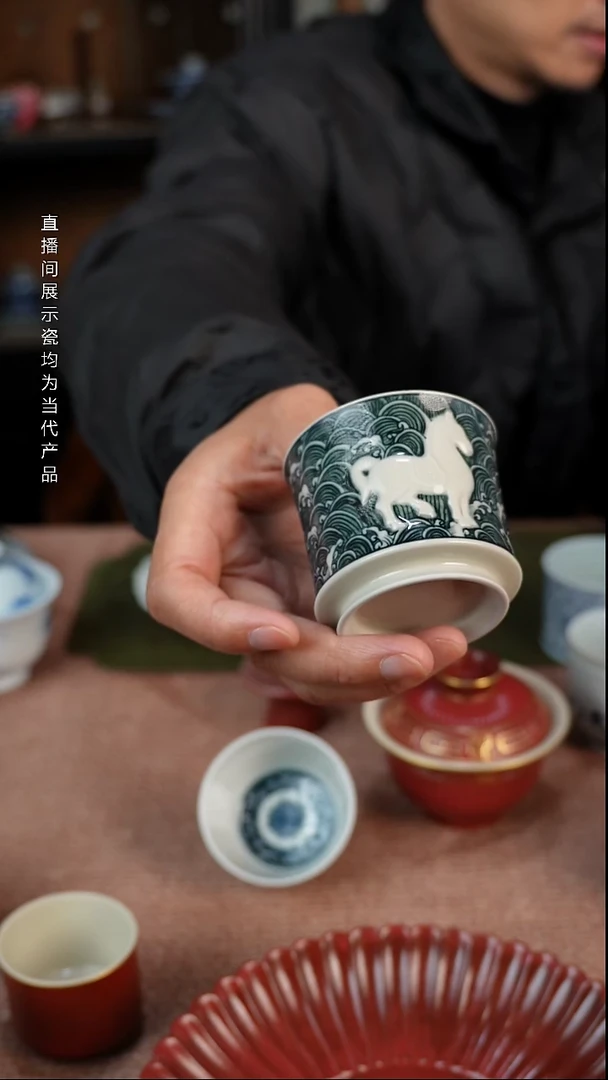 摆件陶手绘江崖海水