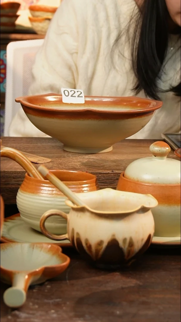 盘高颜值粗陶餐具限时抢购