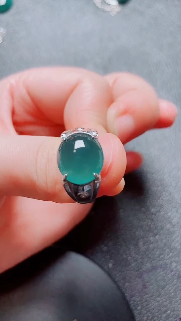 翡翠戒指银S925镶嵌翡翠