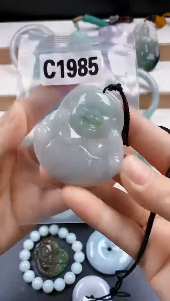 颈饰未镶嵌翡翠天然翡翠吊坠挂件