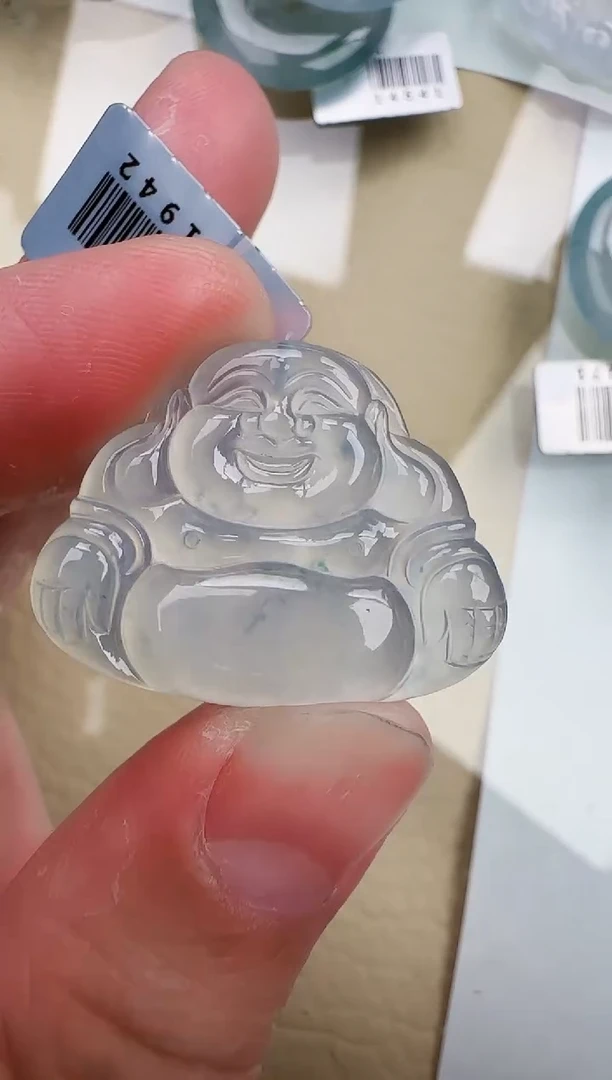 翡翠未镶嵌颈饰缅甸天然翡翠