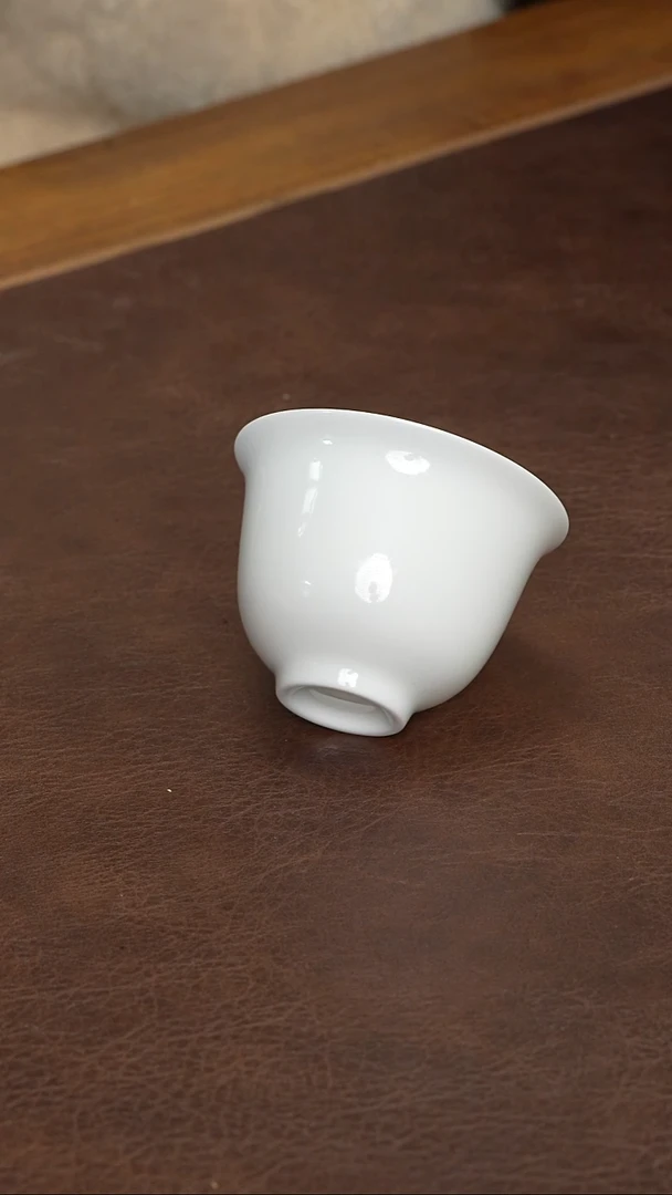 景德镇白胎铃铛杯