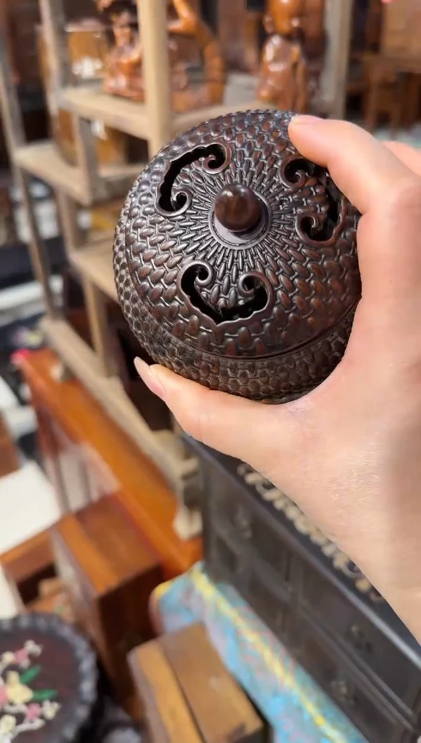 【闪购商品】木木艺雕刻圆香炉158.888888