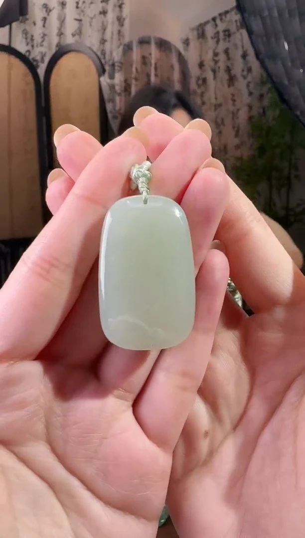 和田玉未镶嵌颈饰无事牌p