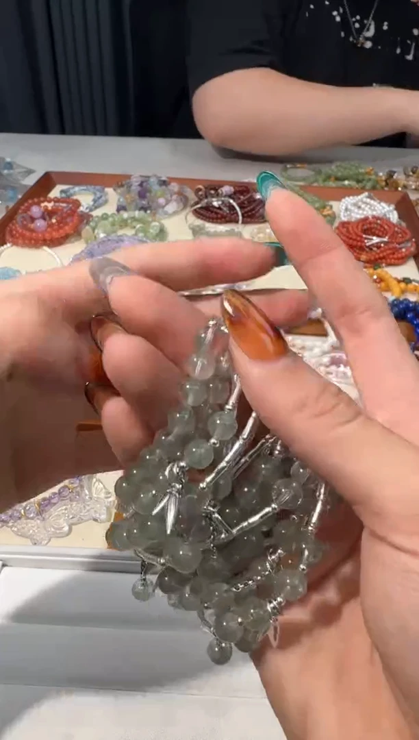 【闪购商品】水晶手链银S925镶嵌A009绿幽灵弯管设计款