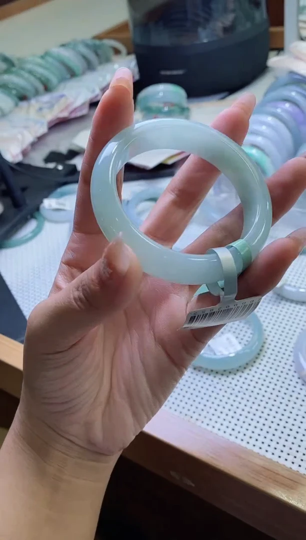 未镶嵌手镯翡翠正圈54圈口，15