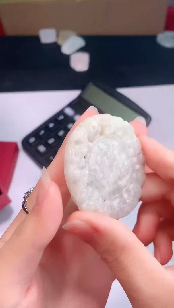 颈饰未镶嵌翡翠0芹0翡翠珠宝730