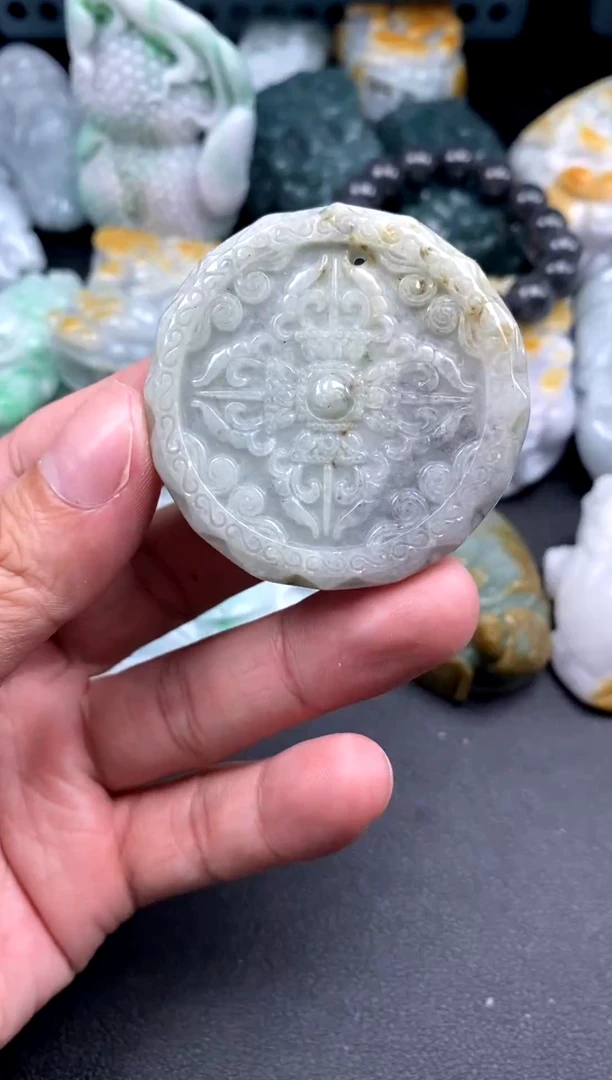 吊坠(不含链)未镶嵌翡翠1