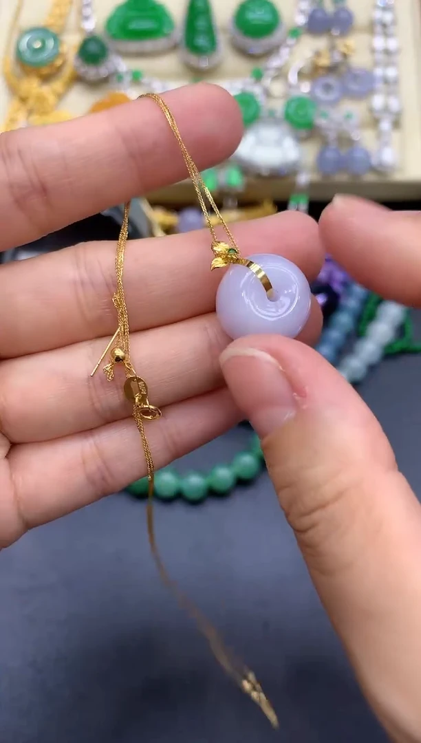 颈饰18K金镶嵌翡翠245-中国好珍宝