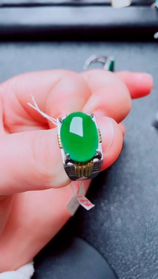 银S925镶嵌戒指翡翠1111