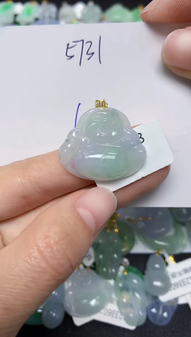 【闪购商品】翡翠颈饰18K金镶嵌天然翡翠A货