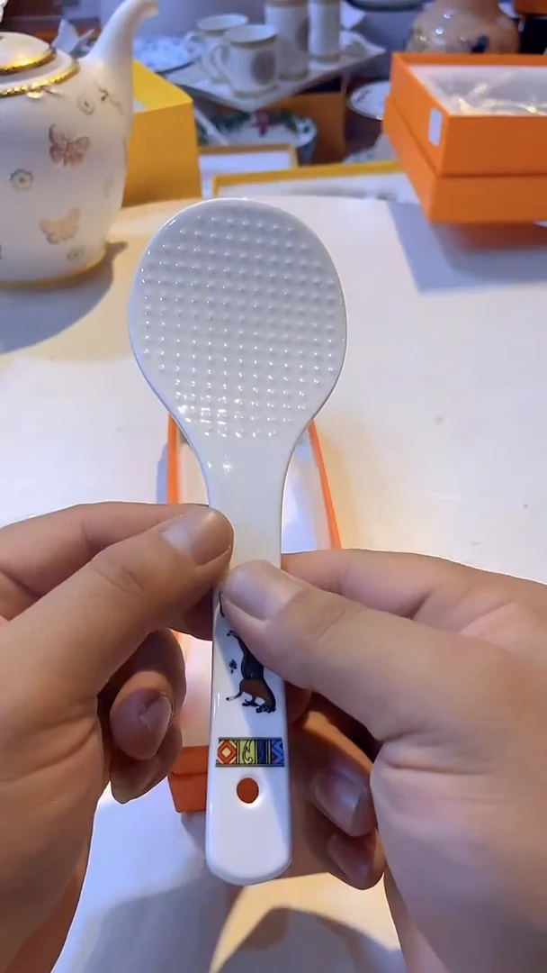 鸿辉家品牌瓷器，京东包邮！