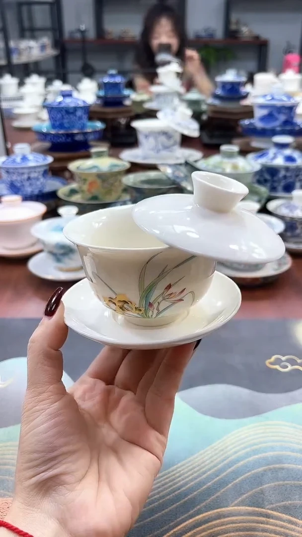 【闪购商品】小号蕙质兰心元宝盖碗