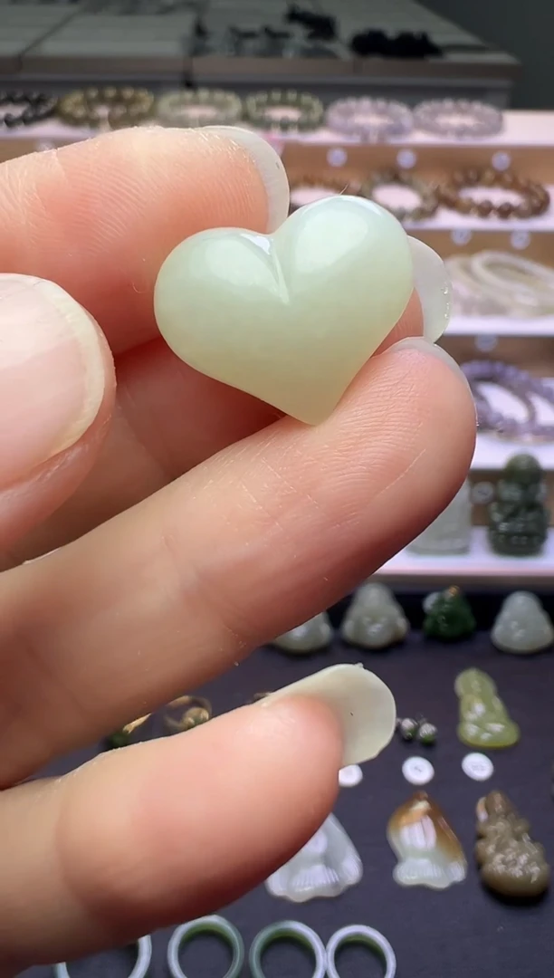 颈饰未镶嵌和田玉69号链接