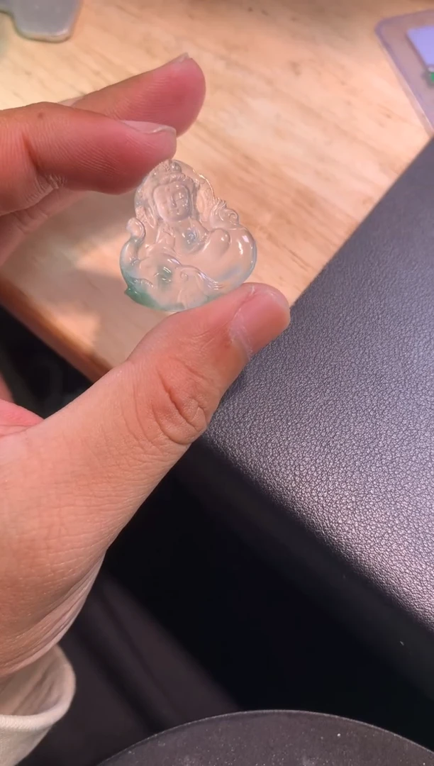 【闪购商品】翡翠颈饰未镶嵌普贤