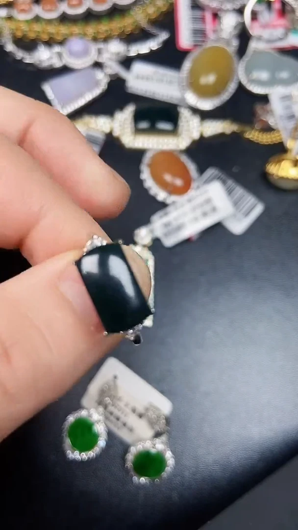 银S925镶嵌戒指翡翠2060