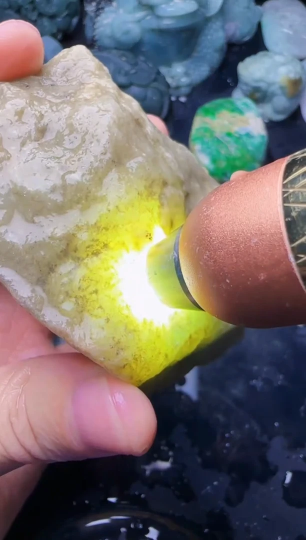 颈饰未镶嵌翡翠卫*34