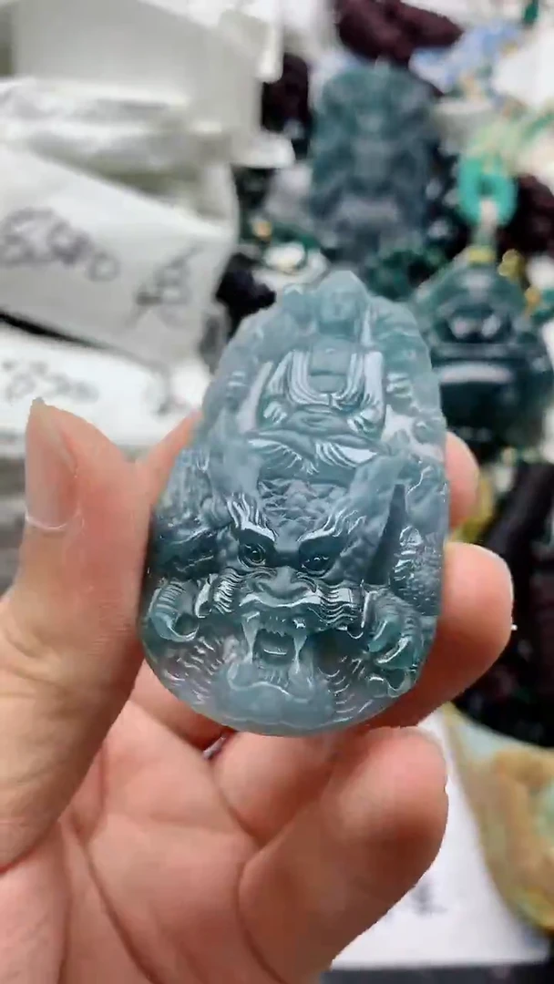 翡翠未镶嵌颈饰888