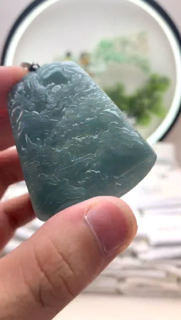 颈饰未镶嵌翡翠山水1