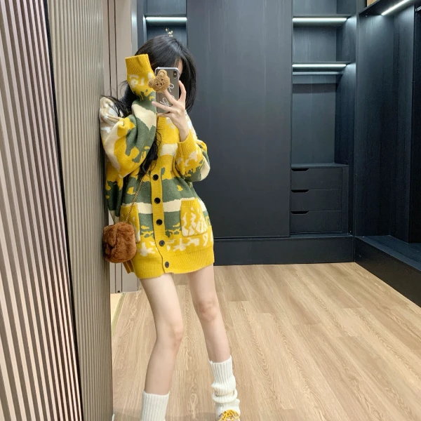 秋冬宽松针织衫百搭V领长袖宽松型INS风秋季毛针织衫显瘦时尚百搭