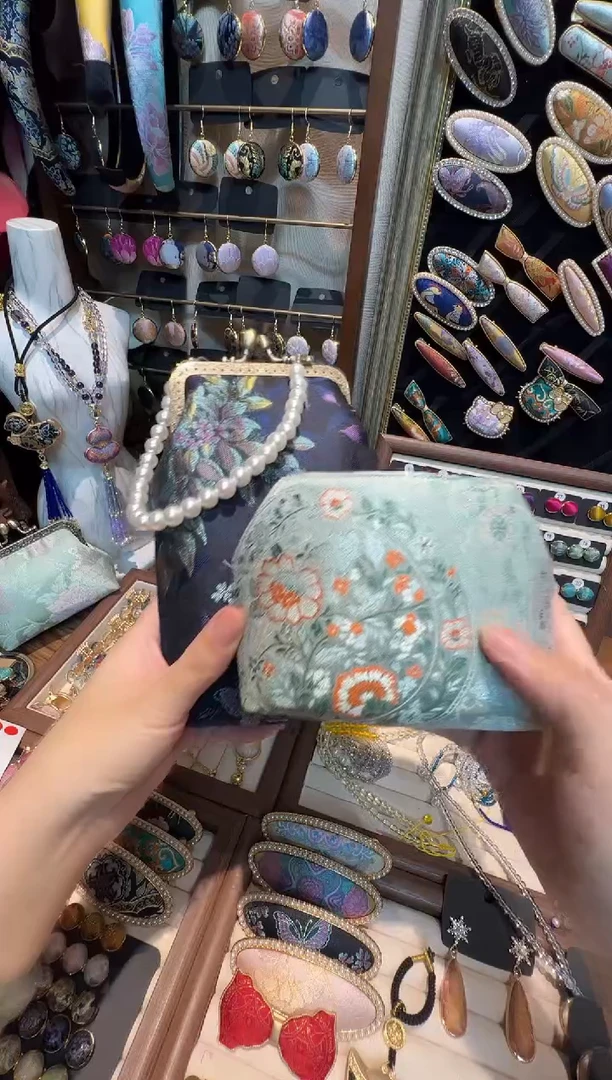 花*【孤品车11.5】三马花团锦簇零钱包20