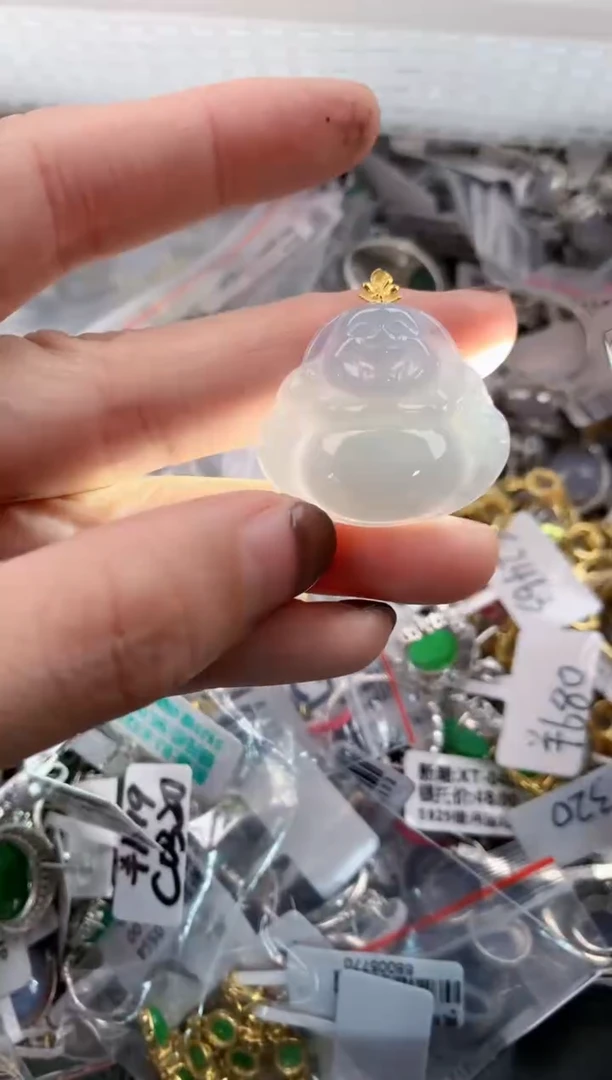 18K金镶嵌戒指翡翠666   6