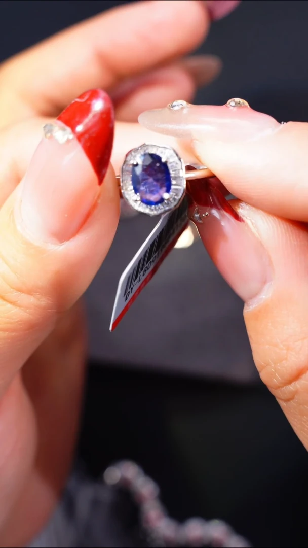 戒指蓝宝石14K金镶嵌戒指