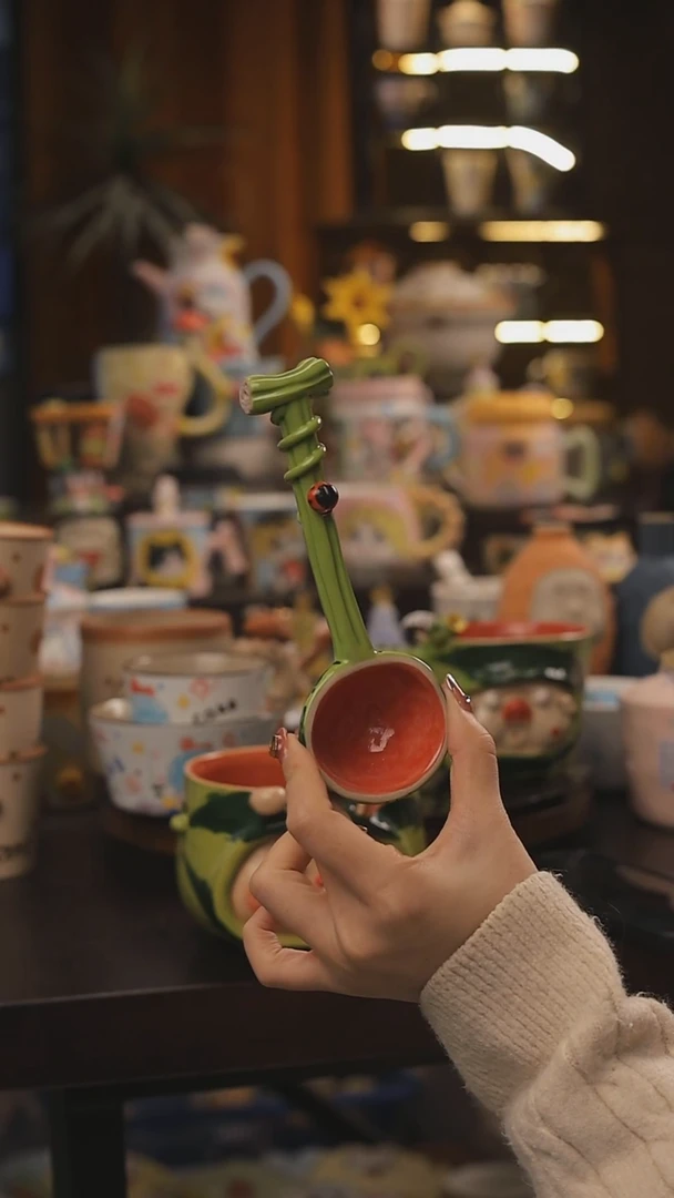 景德镇釉下彩绘设计师款式陶瓷