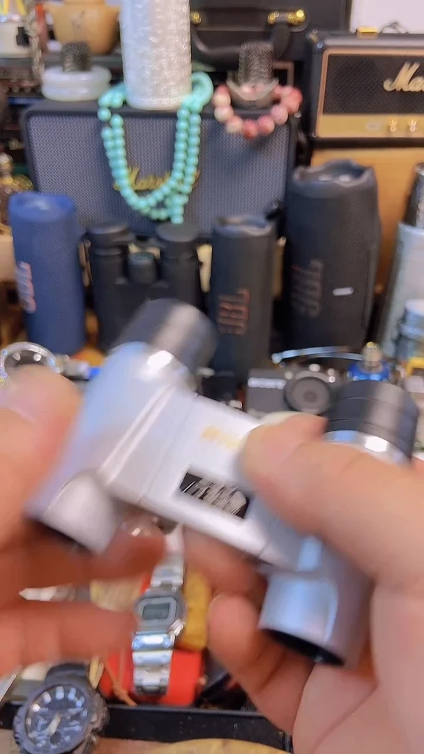 瓷片闪购商品，如图所示