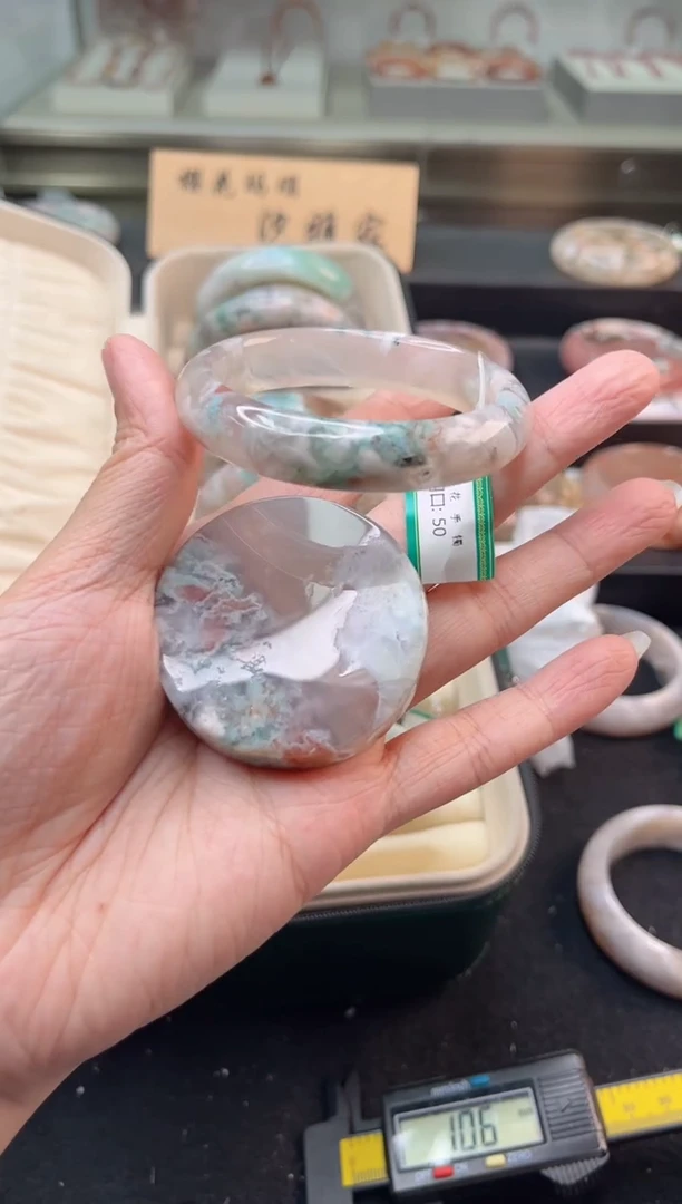 未镶嵌手镯石英质玉50圈口（赠品镯心）S95378