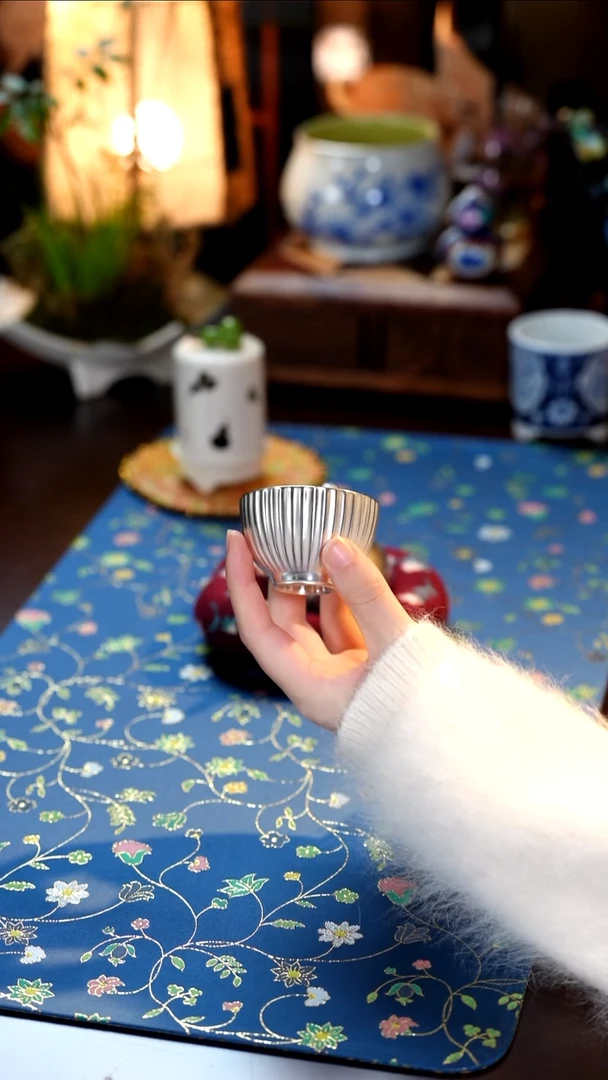 百褶溜银主人杯···