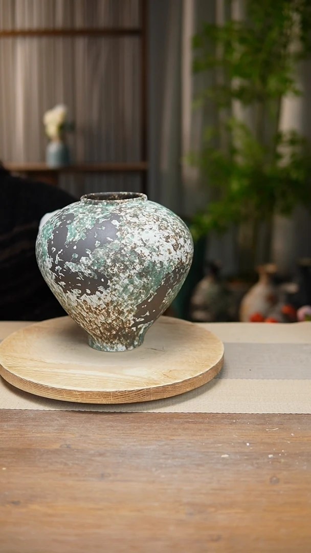 【闪购商品】陶瓷花器涂鸦绿月亮罐