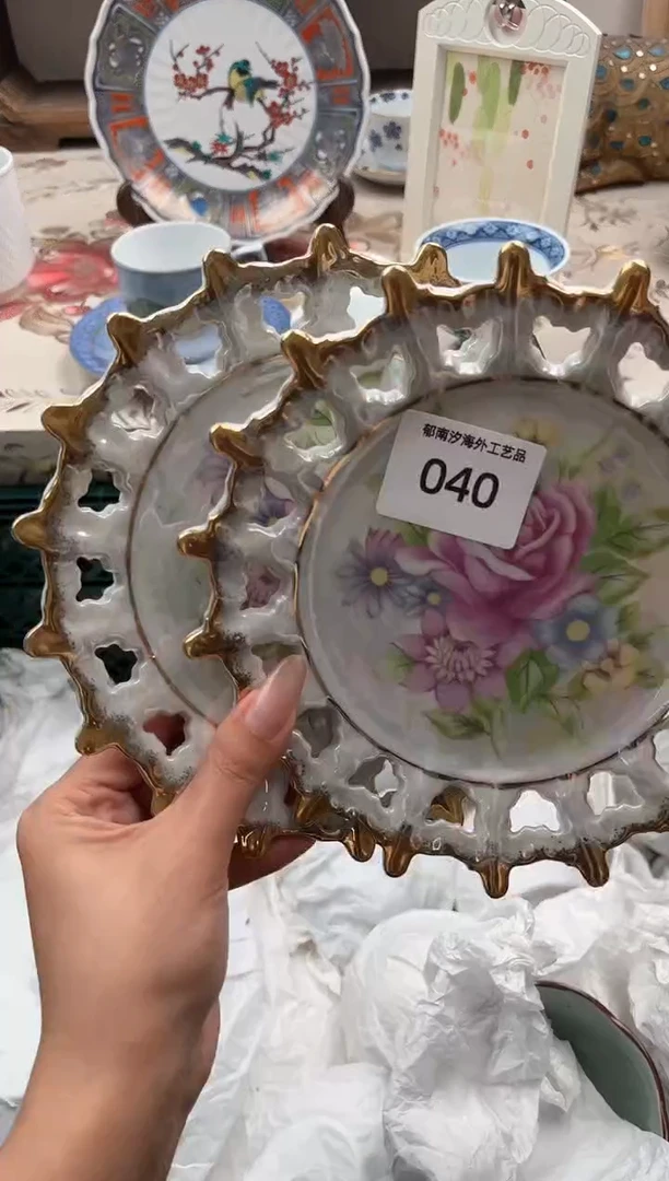 瓷片李*?F         040