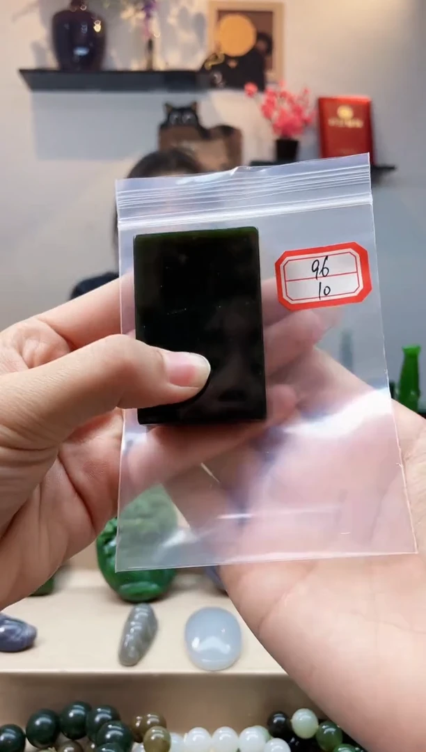 未镶嵌和田玉挂件1