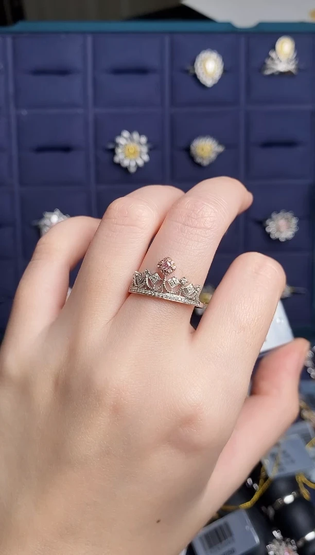 18K金镶嵌戒指钻石121