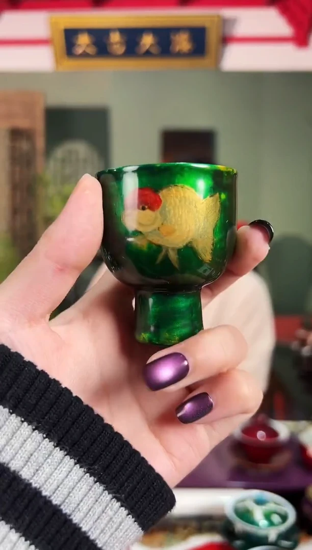 极光绿兰寿鱼高脚杯-太古大漆