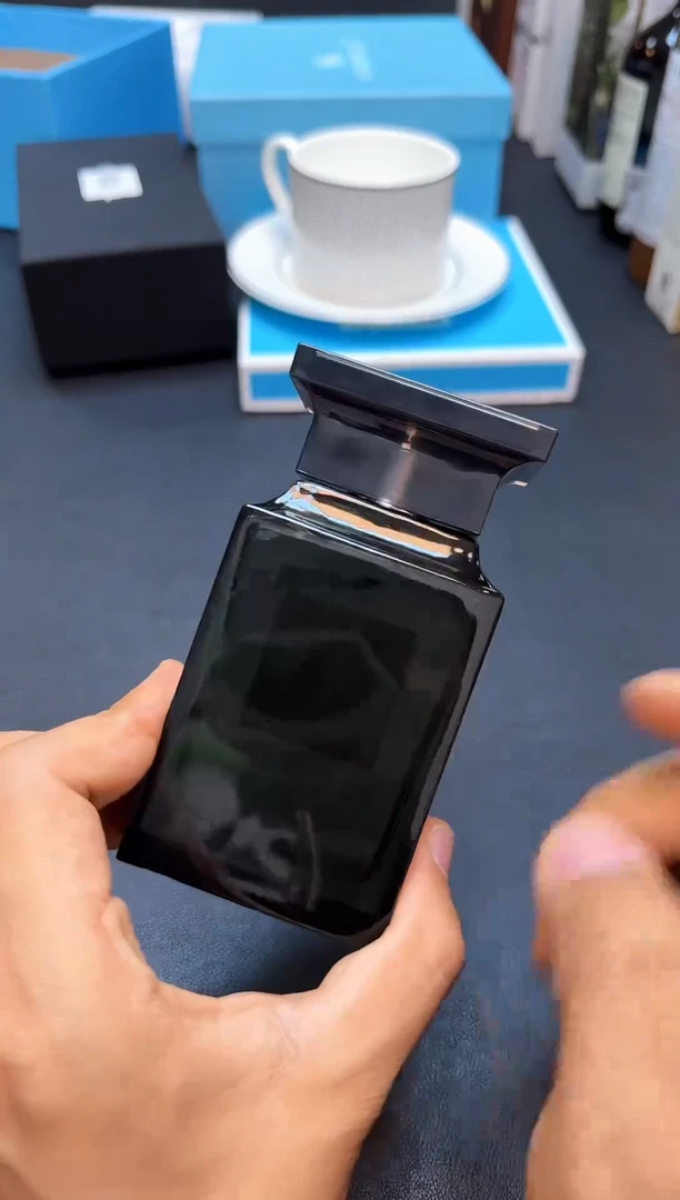 瓷片全新正品一件不留@@WE553