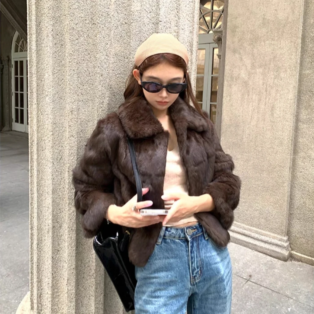 秋冬加厚保暖宽松短款高级感兔毛外套女2025爆款外套