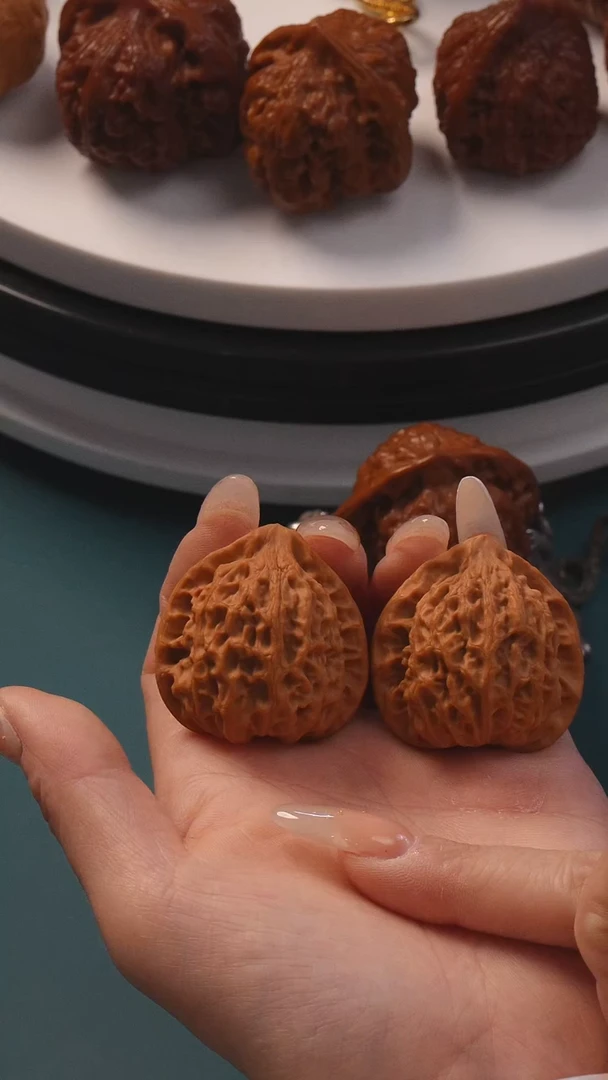 把件文玩核桃38金牛 6号