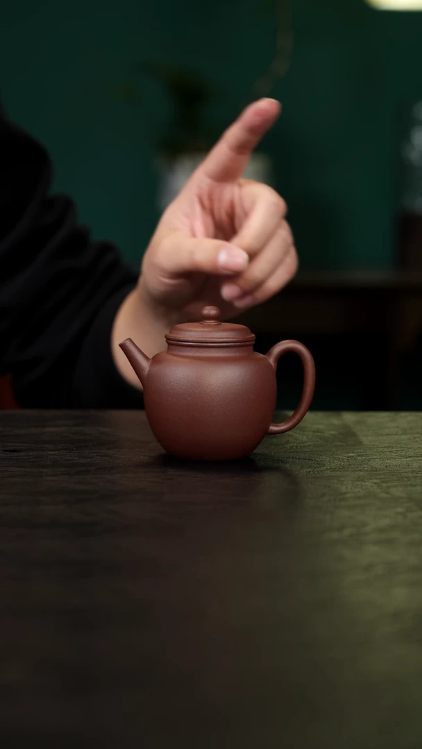 茶壶紫砂宜兴原矿   紫泥   高执  150cc